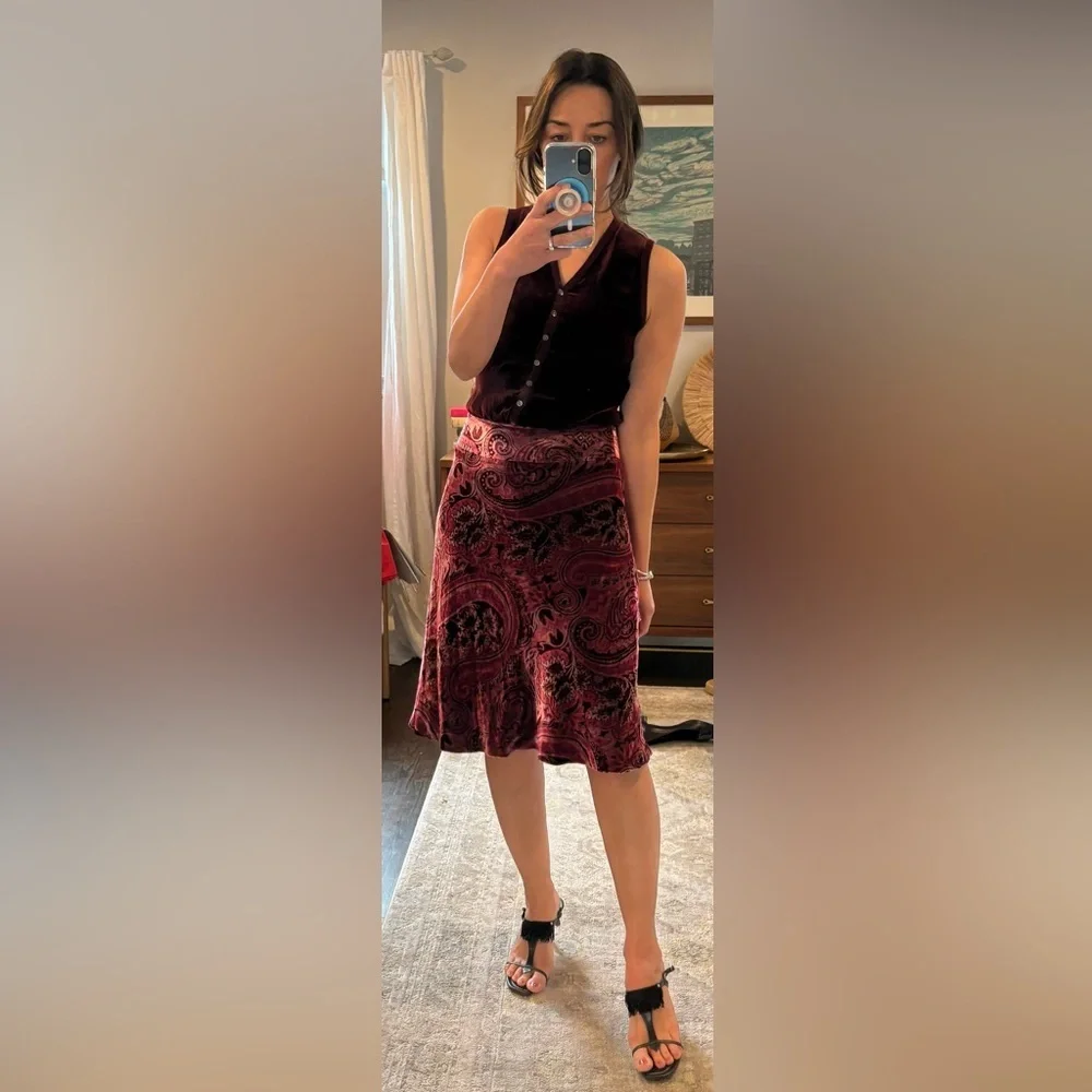 Banana Republic Paisley Pink Velvet Skirt Y2K - Picture 6 of 12